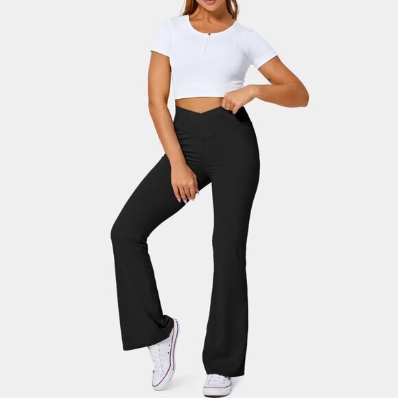 HALARA 4 Piece Activewear Mystery Box + Bonus Size XS NWT / NWOT - Picture 2 of 11